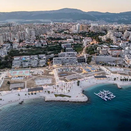Apartamento Beachaholic M&g, Luxury Seaside On Znjan Split
